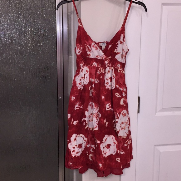 SO Dresses & Skirts - SO dress